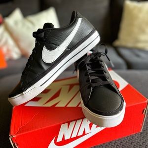 MEN’S NIKE COURT LEGACY LIFESTYLE SHOES SIZE 10 CU4150-002 original box